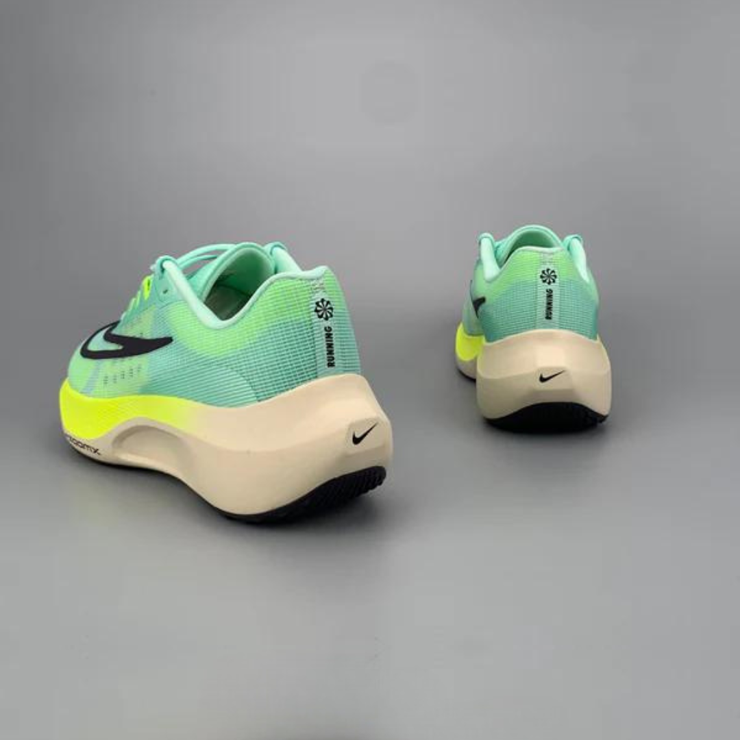 Nike Zoom Fly 5 'Mint Foam Ghost Green'