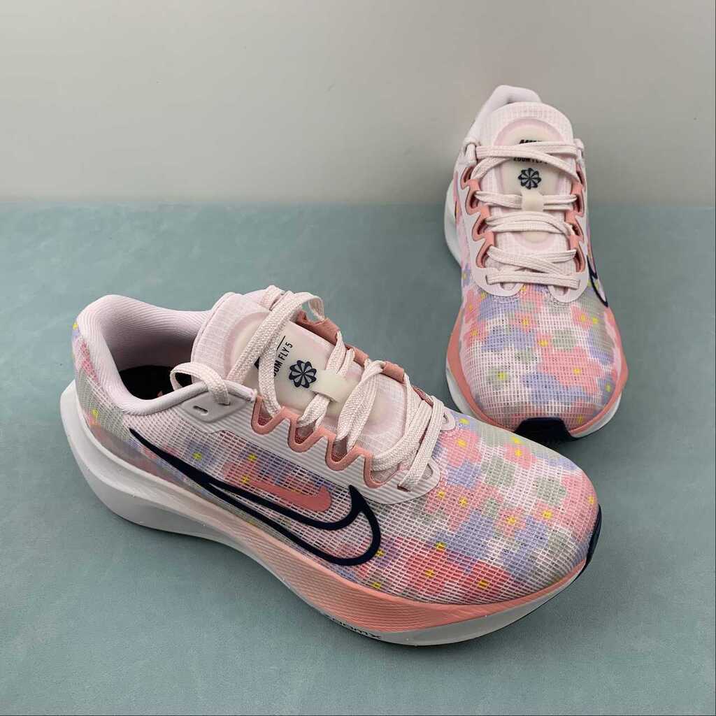 Nike Zoom Fly 5 'Pink Oxford'