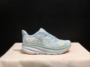 Hoka Clifton 9 'Beige-Pink'