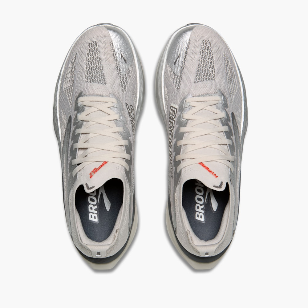 Brooks PYNRS x Hyperion Max 3 'Lunar Rock'