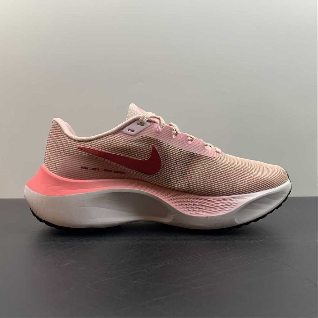 Nike Zoom Fly 5 'Pink Oxford'