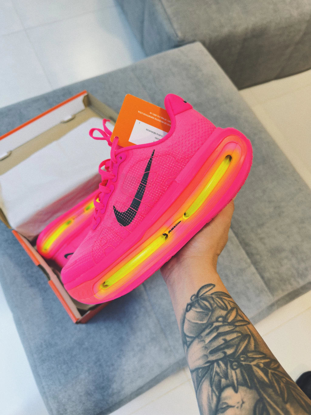 Nike Vomero Premium 'Hyper Pink'