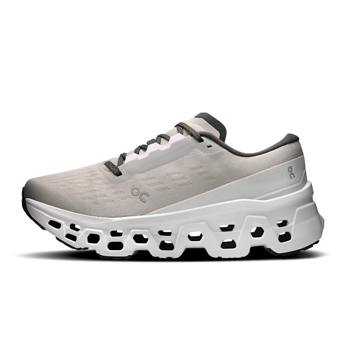 Cloudmonster 3 'Truffle Ivory'