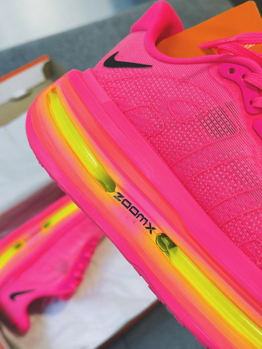 Nike Vomero Premium 'Hyper Pink'
