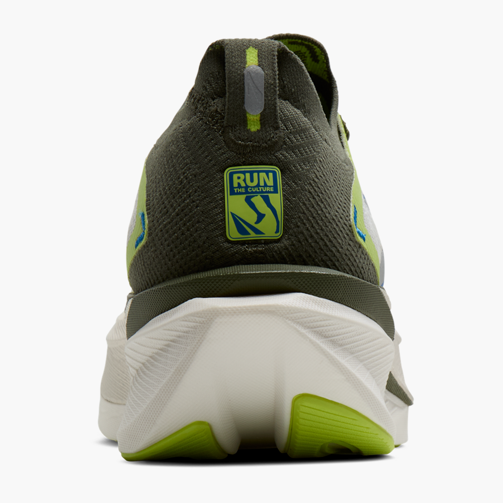 Brooks PYNRS x Hyperion Max 3 'Blanc'