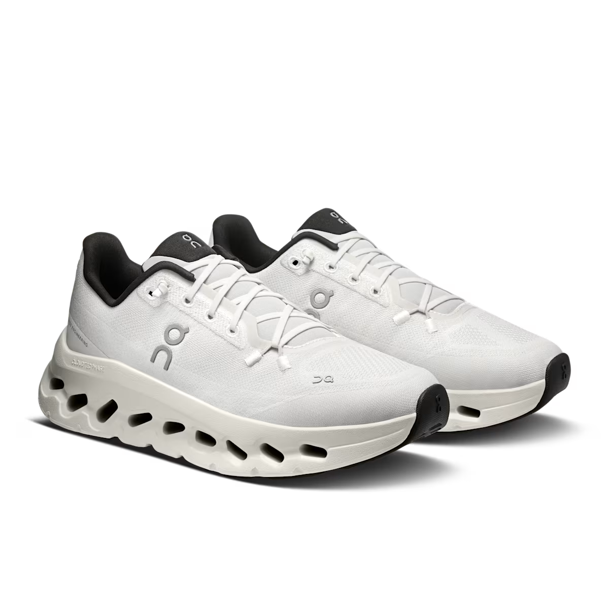 On Cloudtilt 'Pearl Ice'