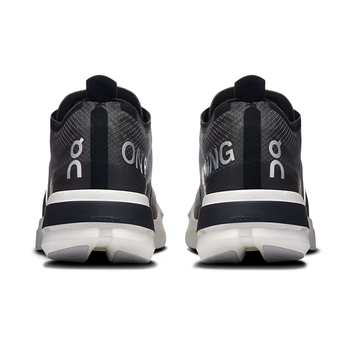 Cloudboom Strike 'Black White'