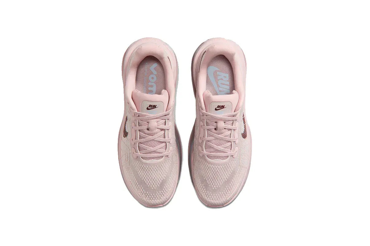 Vomero Premium "Rose Burgundy"
