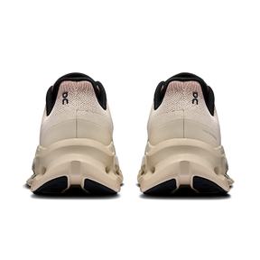 On Cloudtilt 'Clove Sand'