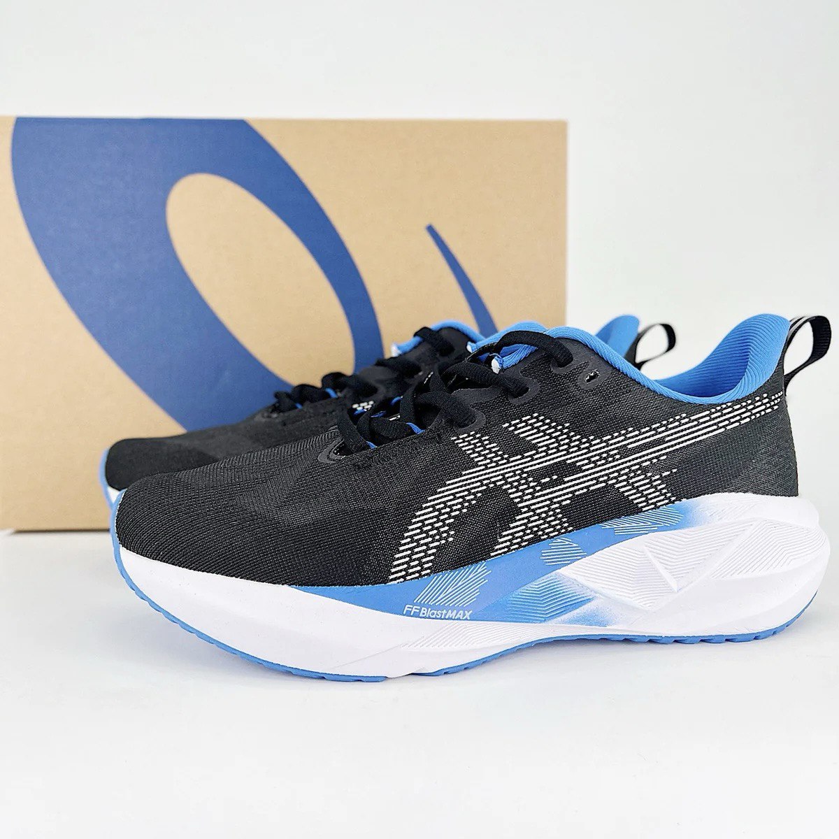 Asics NovaBlast 5 'Blue Fade'